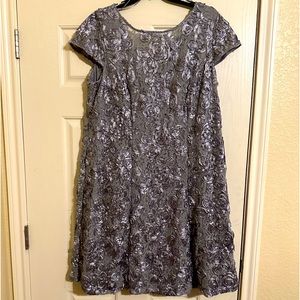 Alex Evening 3d Floral Silver sequin Dress